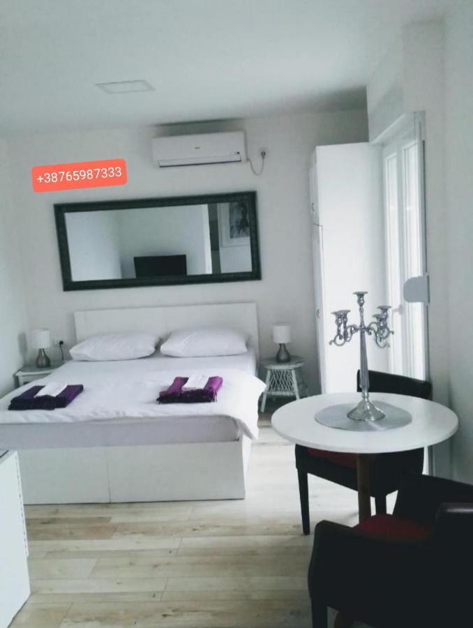 Apartman Park Trebinje Buitenkant foto