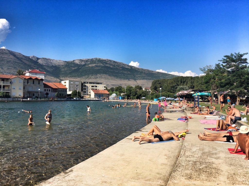 Apartman Park Trebinje Buitenkant foto
