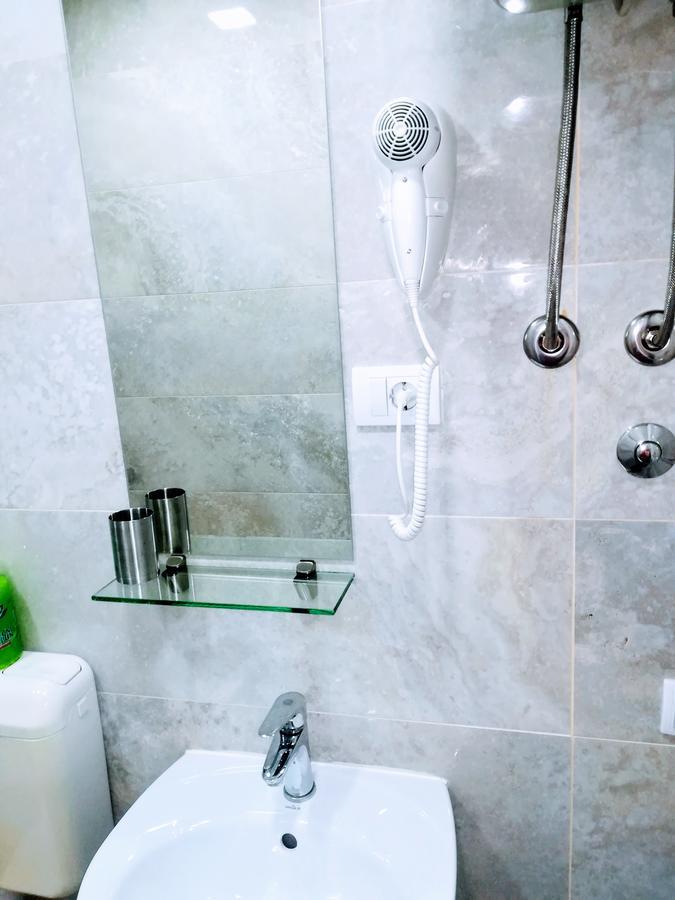 Apartman Park Trebinje Buitenkant foto